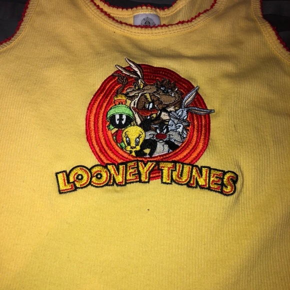 Looney tunes tank top - Picture 2 of 2
